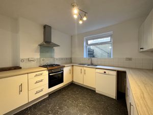 Photo 17- click for photo gallery